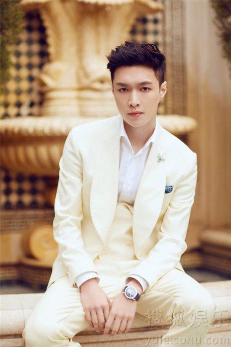 top-12-tieu-my-nam-hoa-ngu-dang-hot-co-suc-hut-nhat-hien-nay 7