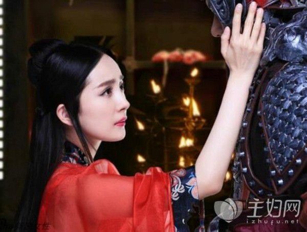 Bom tấn cổ trang: Cuộc đua rating của 3 đại mỹ nhân Hoa ngữ cuối năm 2017 (3)