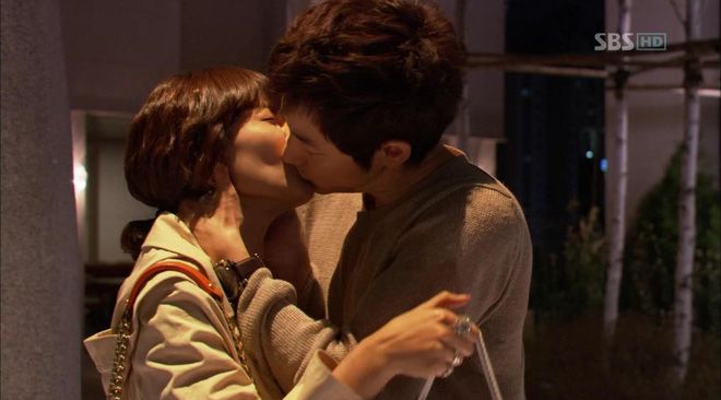 15 cảnh hôn trong phim Hàn tốn kém thời gian nhất từng được biết (1)