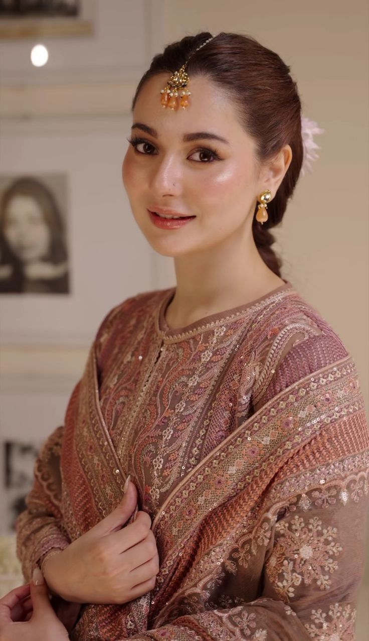 10 mỹ nhân đẹp nhất thế giới, nhan sắc làm mê đắm lòng người 3